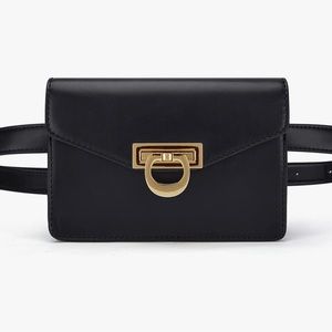 Black crossbody / Fanny pack